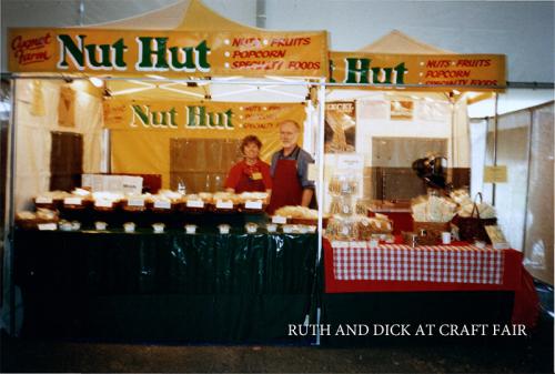Ruth and Dick at Craft Fair
